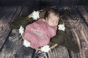 FotoDesign-Sabrina Newborn-Shooting Weiler-Vorarlberg_05
