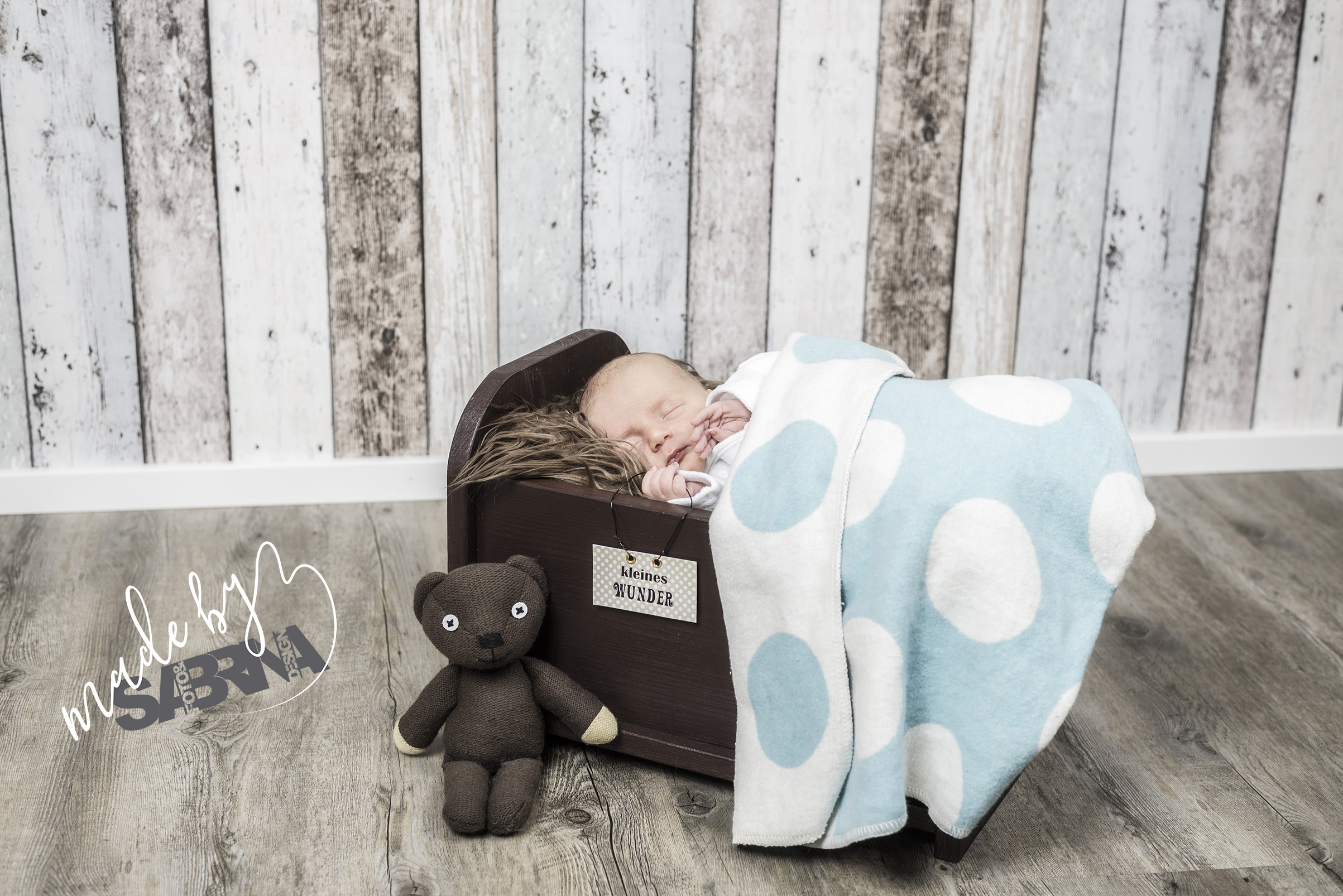 FotoDesign-Sabrina Newborn-Shooting Weiler-Vorarlberg